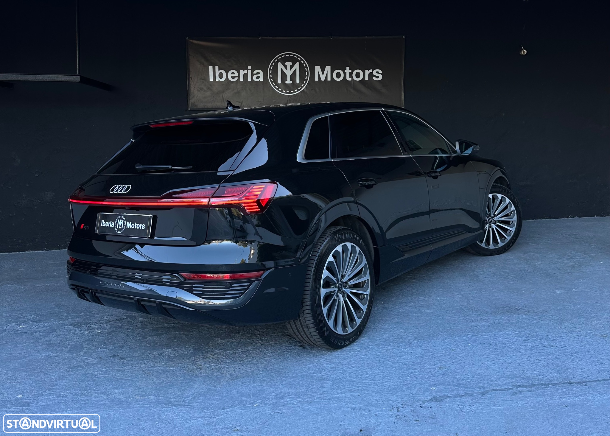 Audi Q8 e-Tron 50 quattro S line - 10