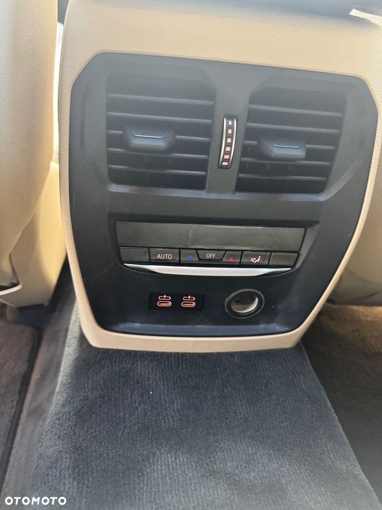 BMW Seria 3 330i M Sport sport - 21