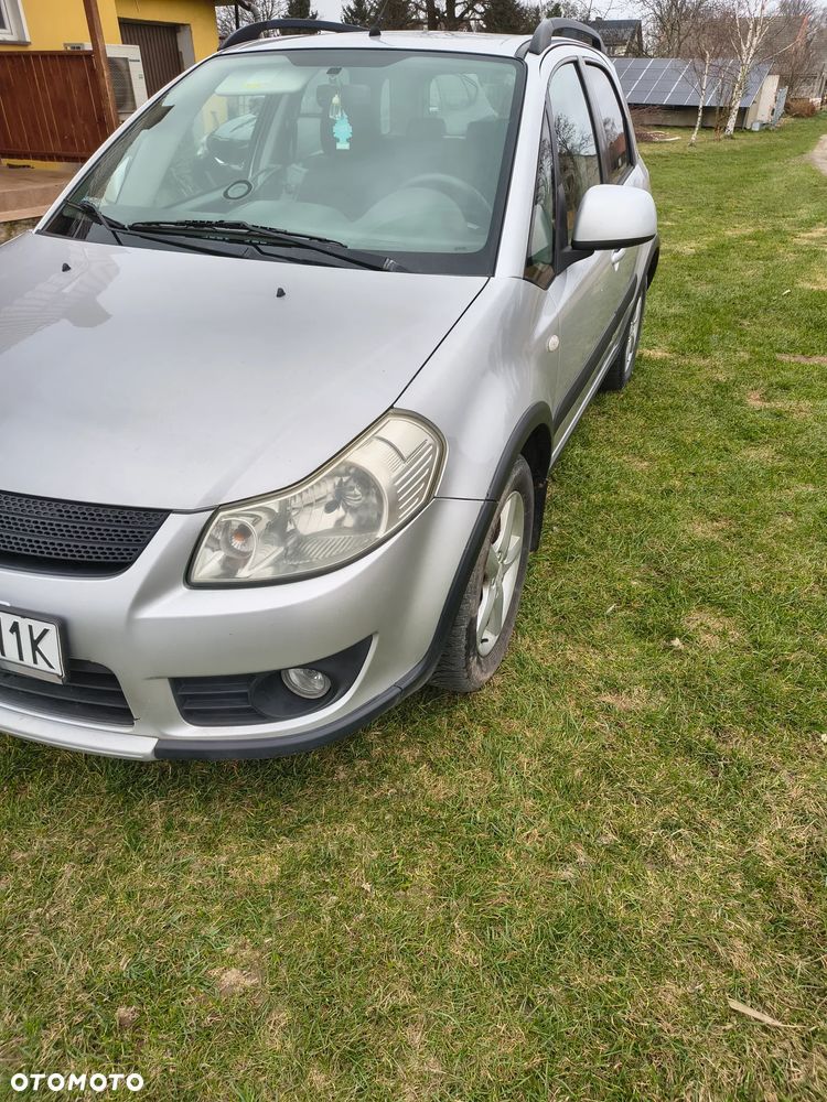 Suzuki SX4 1.6 VVT 4x2 Comfort - 2