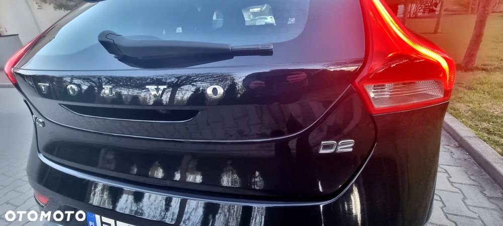 Volvo V40 D2 RDesign - 12