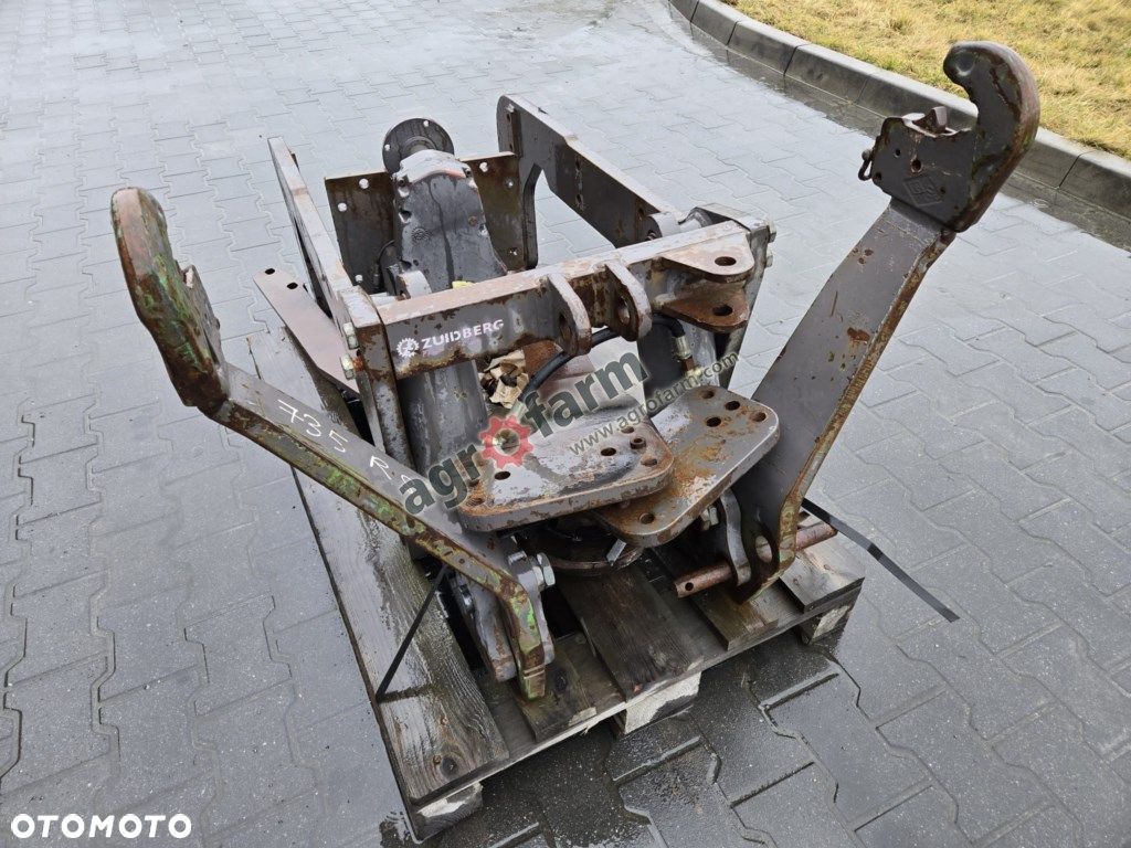 TUZ, przedni podnośnik, WOM, Renault Ares 735 - 1
