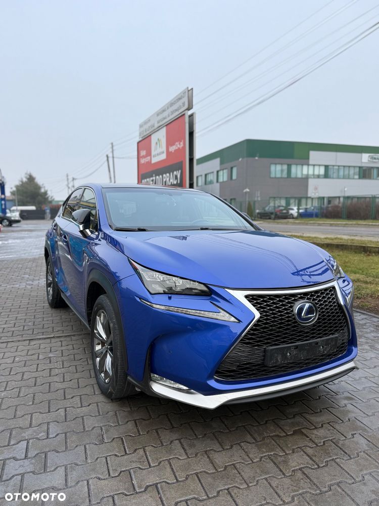 Lexus NX 300h F Sport AWD - 2