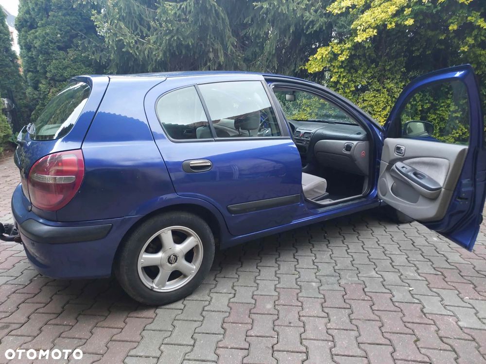 Nissan Almera 1.5 Comfort - 2