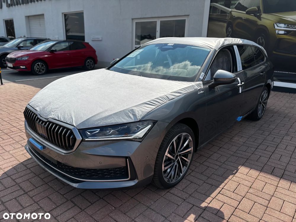 Skoda Superb 2.0 TDI SCR 4x4 L&K DSG - 3