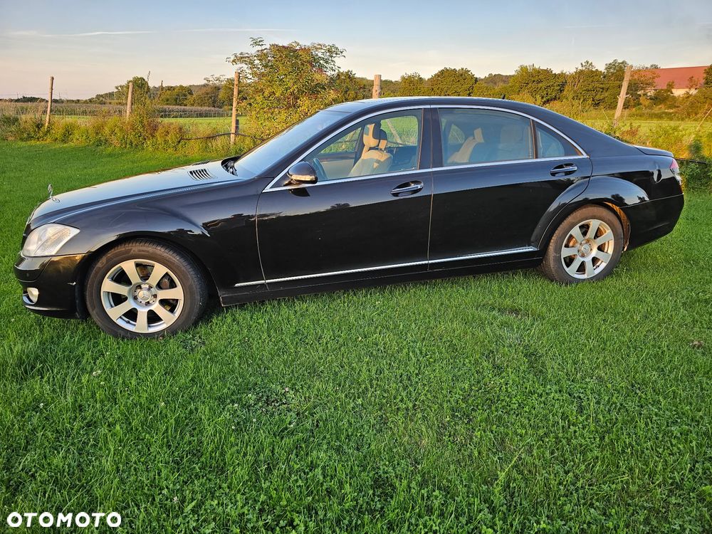 Mercedes-Benz S-Class 2006 photo 3
