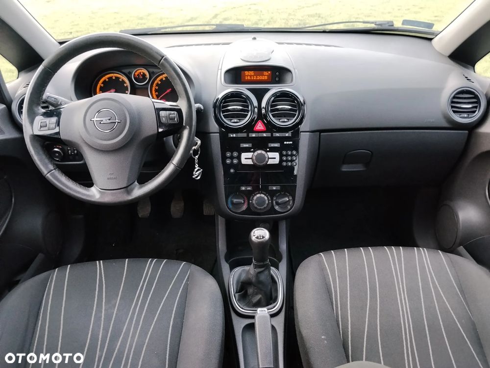 Opel Corsa - 7