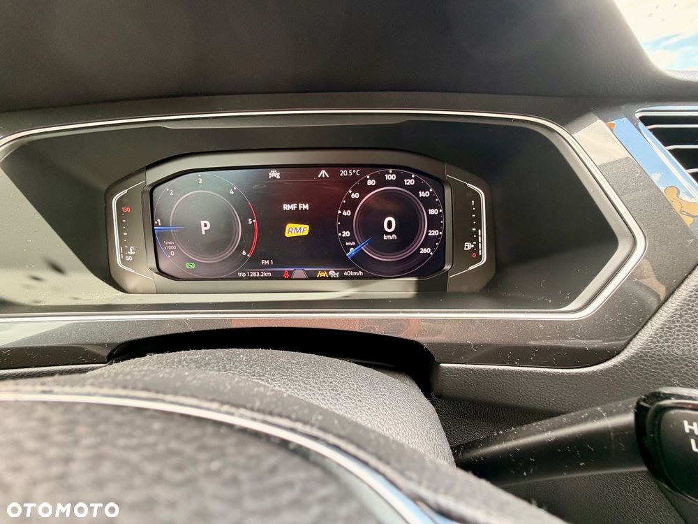 Volkswagen Tiguan 2.0 TDI SCR DSG R-Line - 9