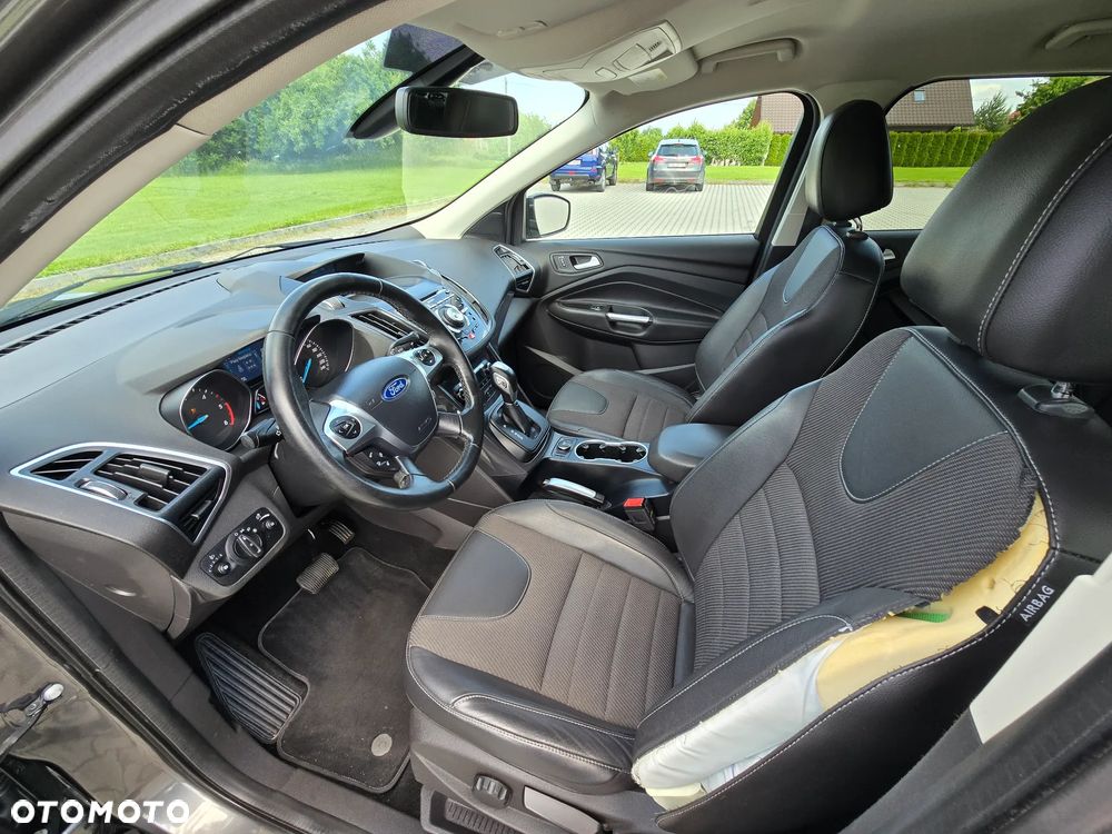 Ford Kuga 2.0 TDCi 4x4 Titanium - 12