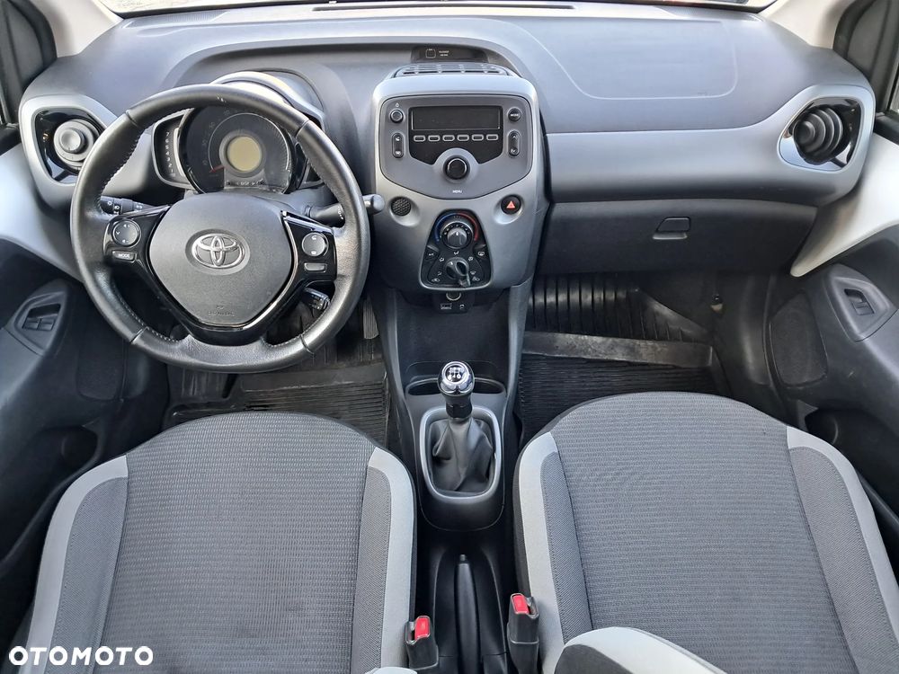 Toyota Aygo - 14