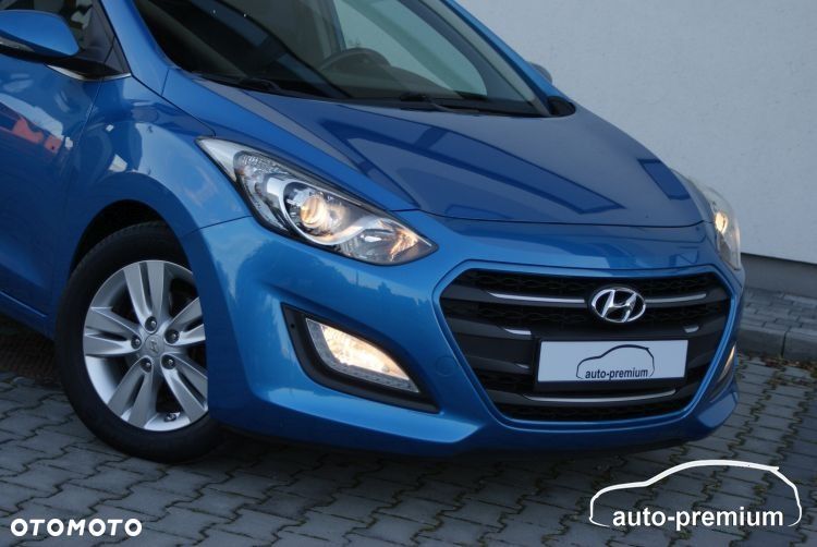 Hyundai i30 blue 1.6 GDI Trend - 39