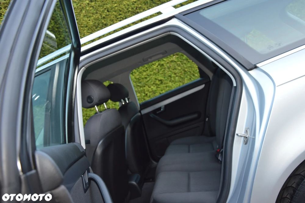 Audi A4 Avant 1.6 - 13