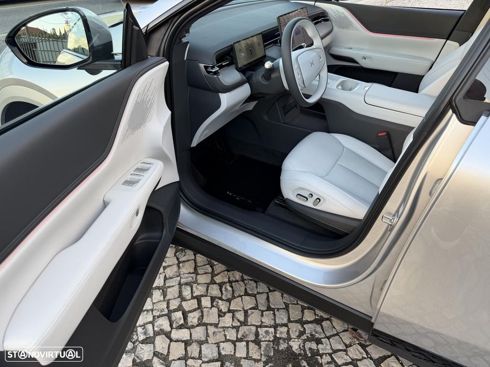 Xpeng G6 80.8 kWh Long Range - 10