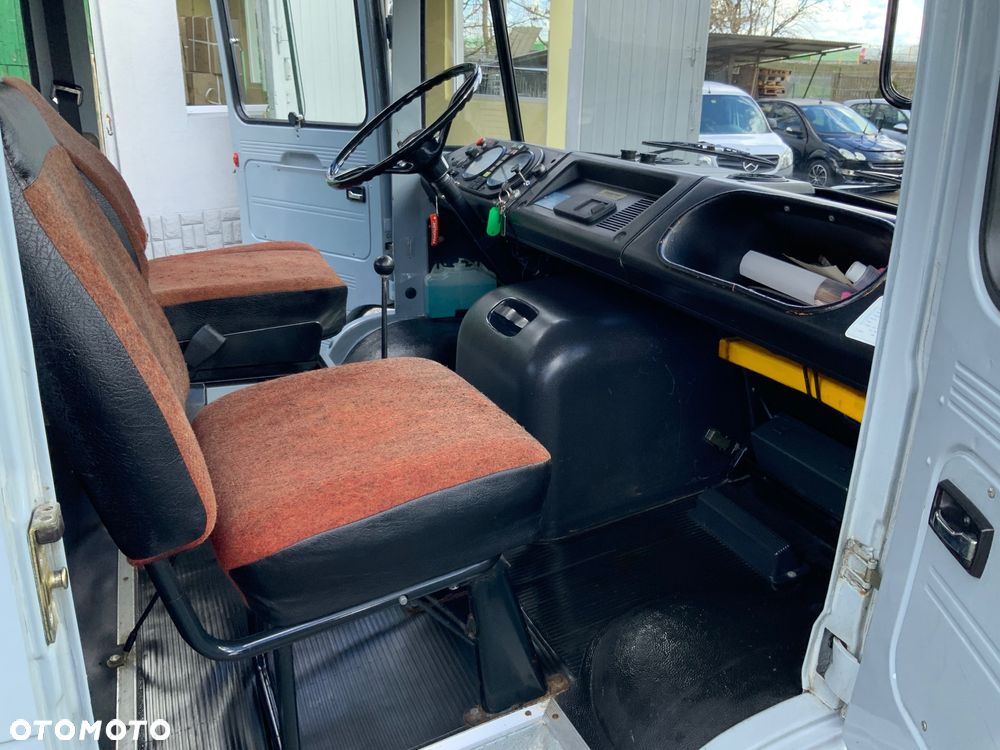 Mercedes-Benz L409/G35 - 19