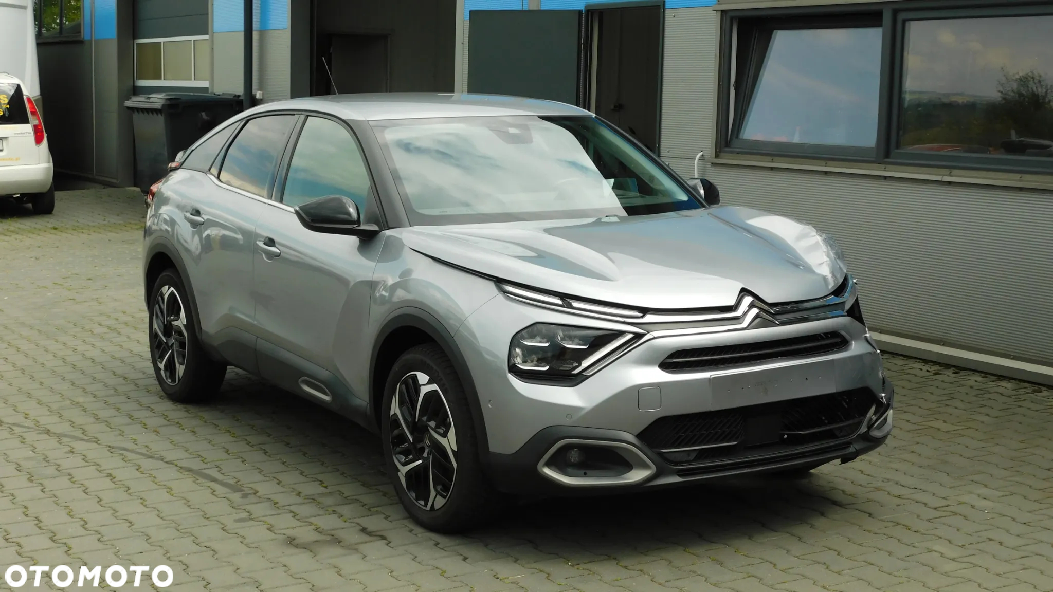 Citroën C4 1.2 PureTech Shine S&S - 4