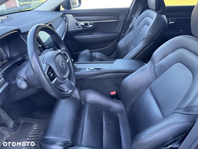 Volvo V90 Cross Country - 19