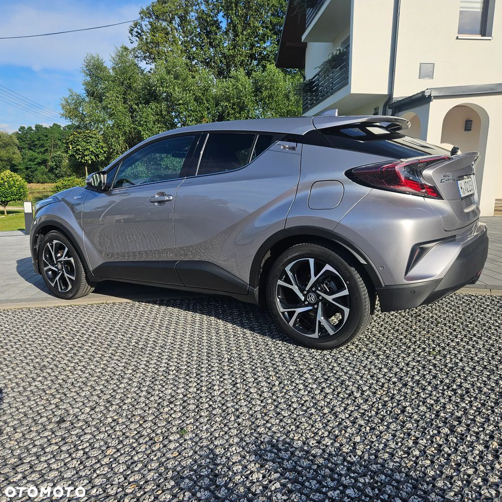 Toyota C-HR 1.8 Hybrid Prestige - 2