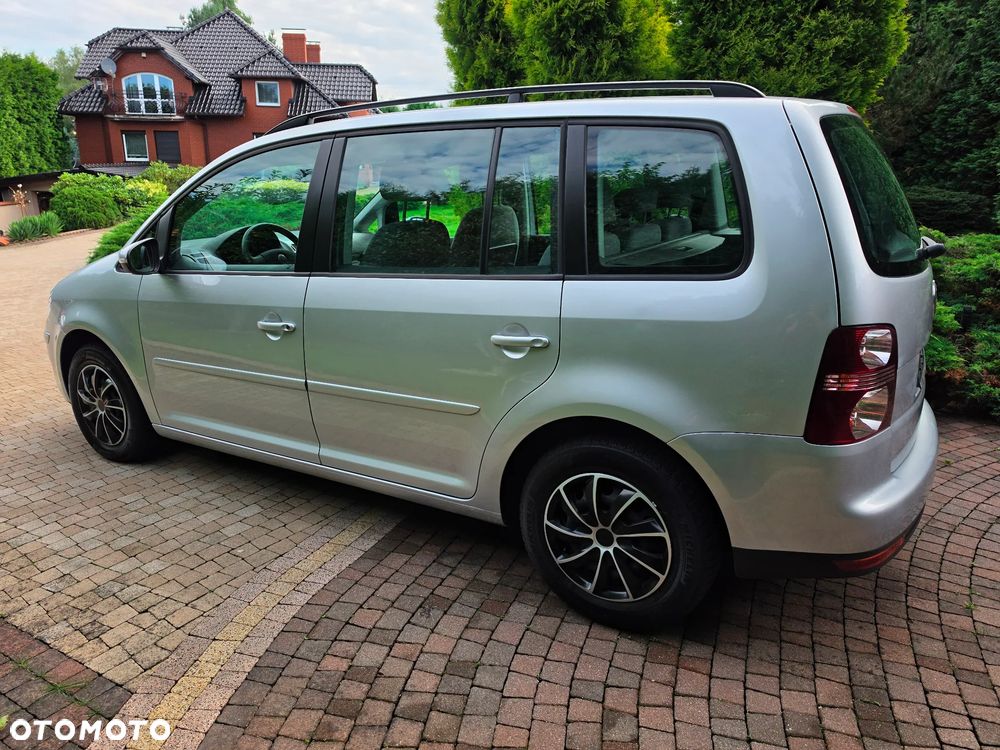 Volkswagen Touran 1.4 TSI Cup - 4