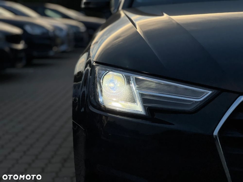Audi A4 Avant - 10