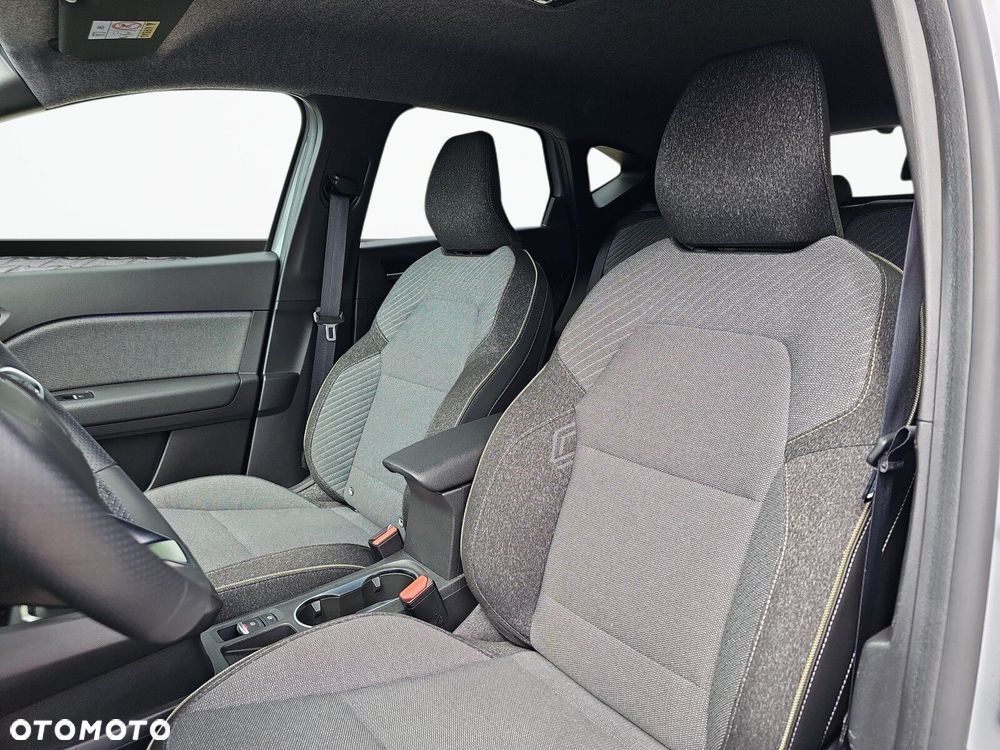 Renault Captur 1.3 TCe mHEV Techno EDC - 13