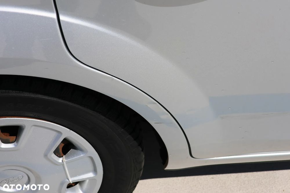Ford Focus 1.6 Trend - 13