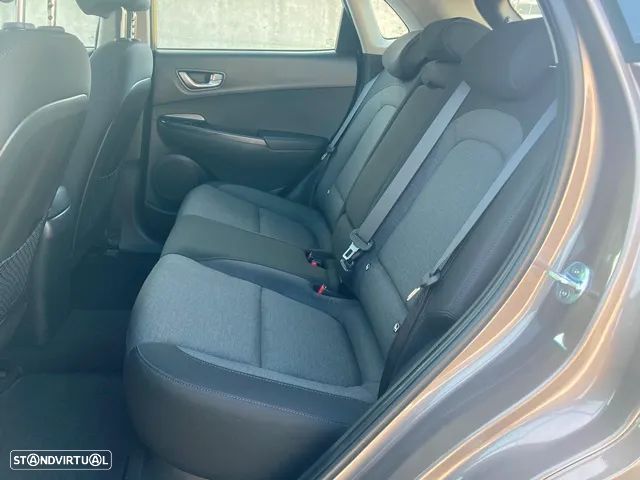 Hyundai Kauai EV 39 kWh Executive - 28