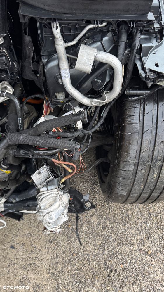 Mercedes-Benz GLC - 17