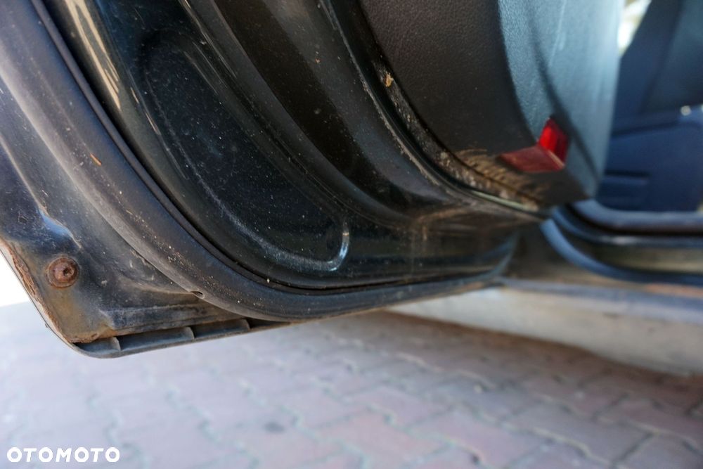 DRZWI TYLNE LEWE PASSAT B6 SEDAN LC6S  ZIELONY VOLKSWAGEN 2005-2010 - 8