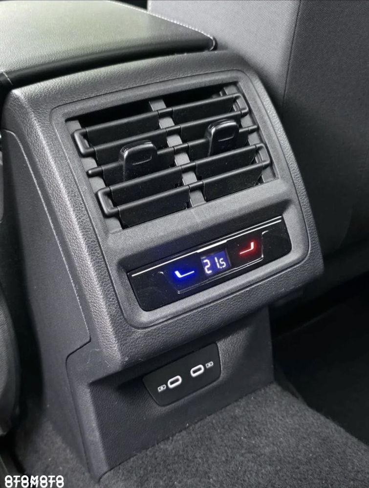 Volkswagen Golf - 13