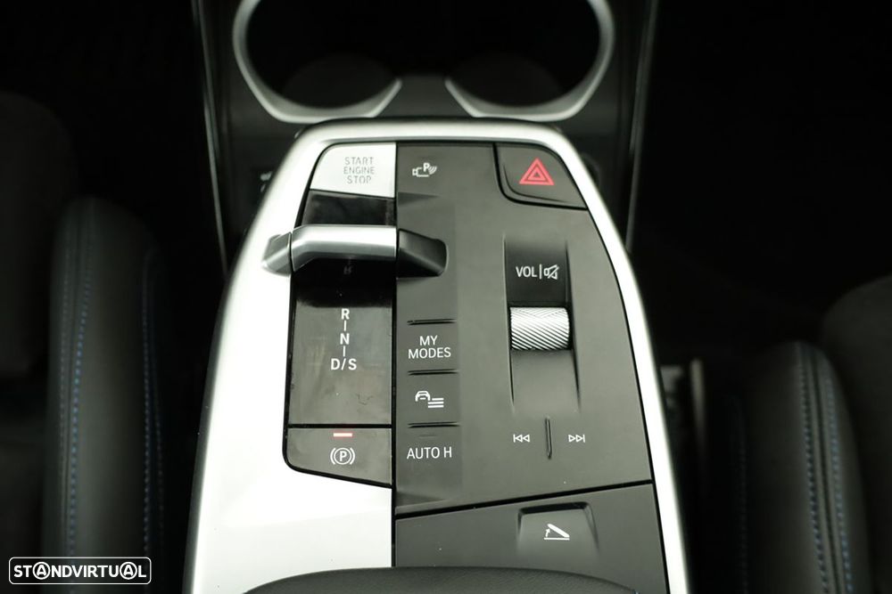 BMW X1 xDrive25e Pack Desportivo M - 15