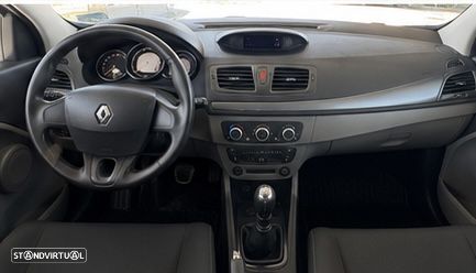 Renault Mégane 1.5 dCi Confort - 9
