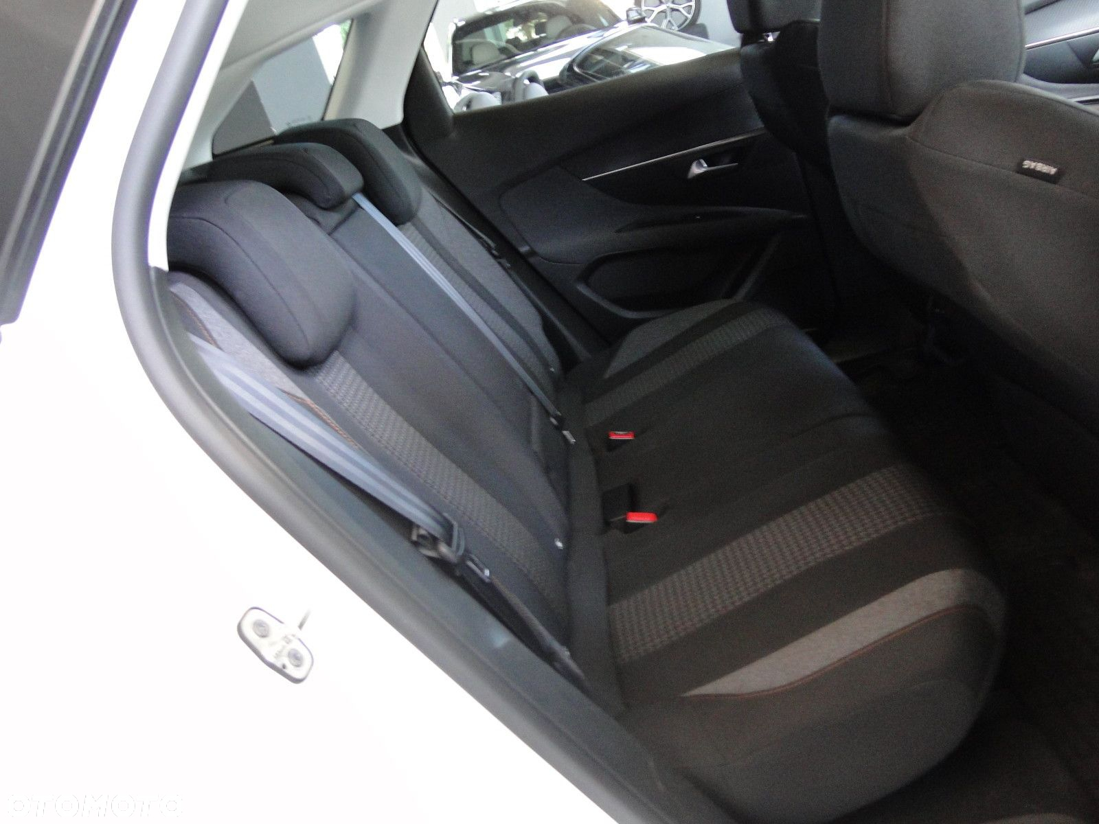Peugeot 3008 - 14