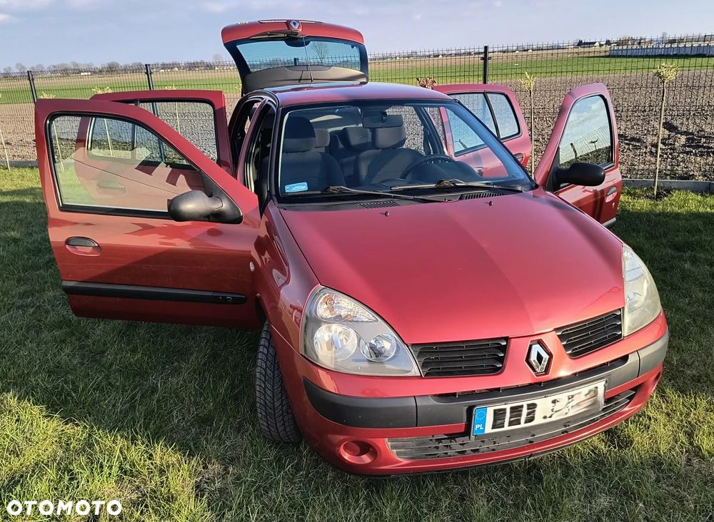 Renault Clio - 7
