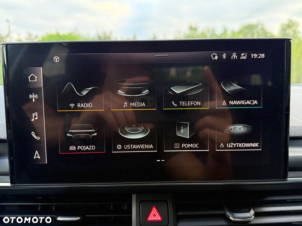 Audi A4 Avant 40 TDI S tronic quattro design - 22