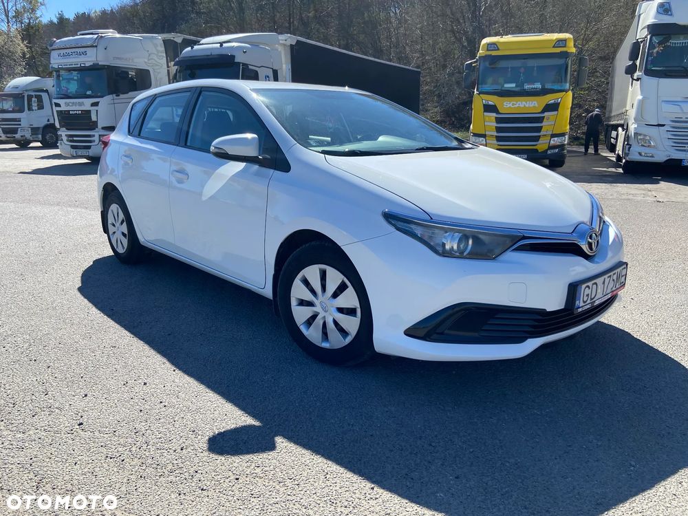 Toyota Auris 1.33 VVT-i Active - 1