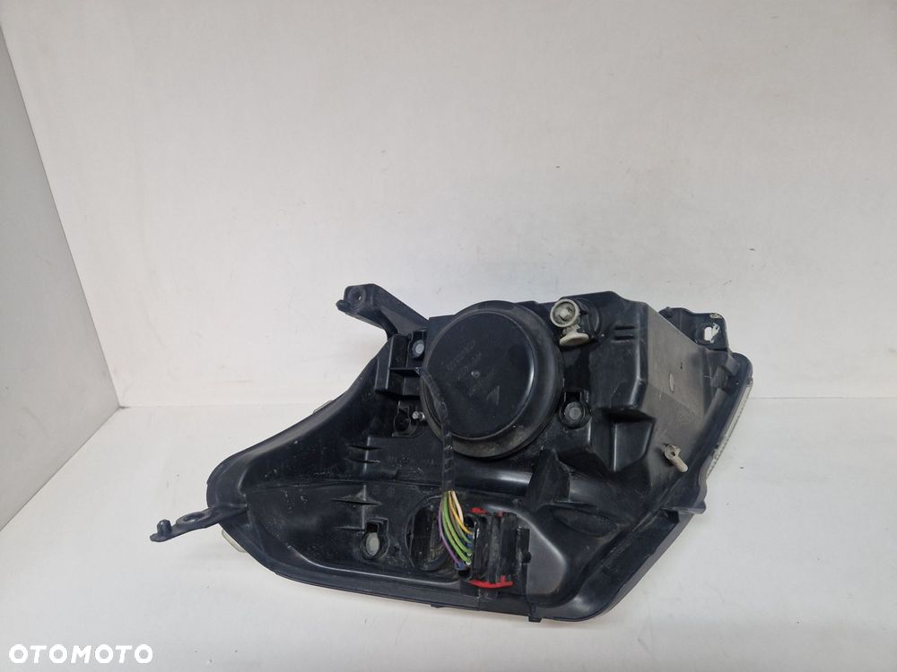 CITROEN C2 LAMPA PRAWA PRZÓD PRZEDNIA EU 9680128180 - 13