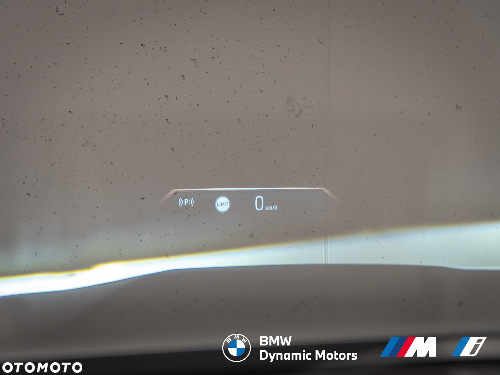 BMW Seria 5 520d xDrive Touring - 27