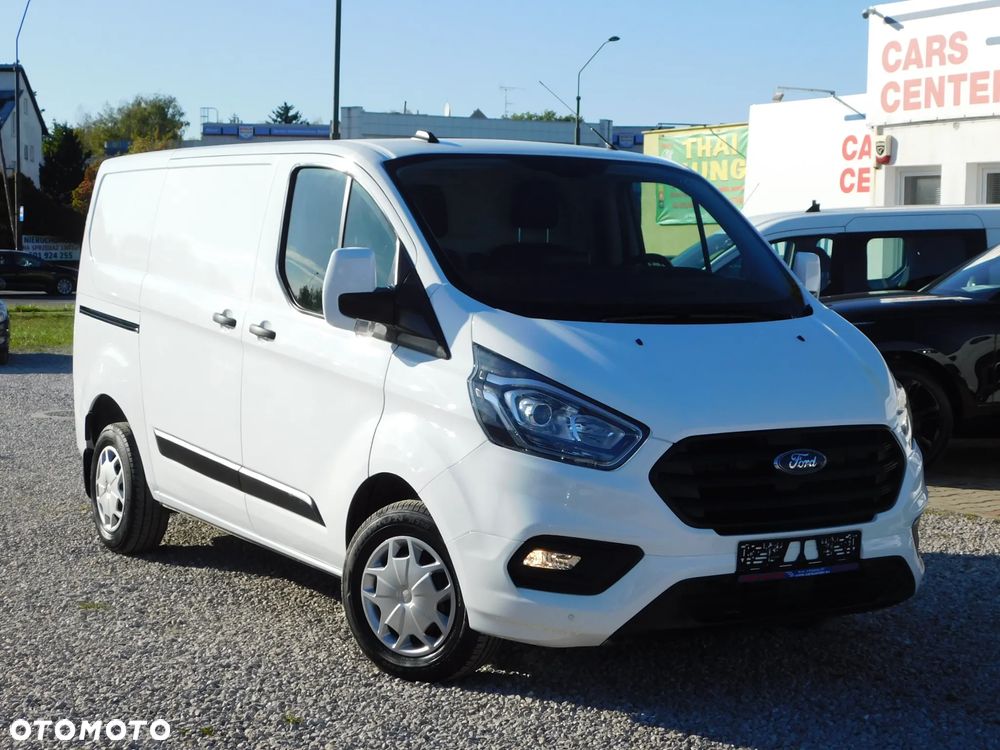 Ford Custom - 12