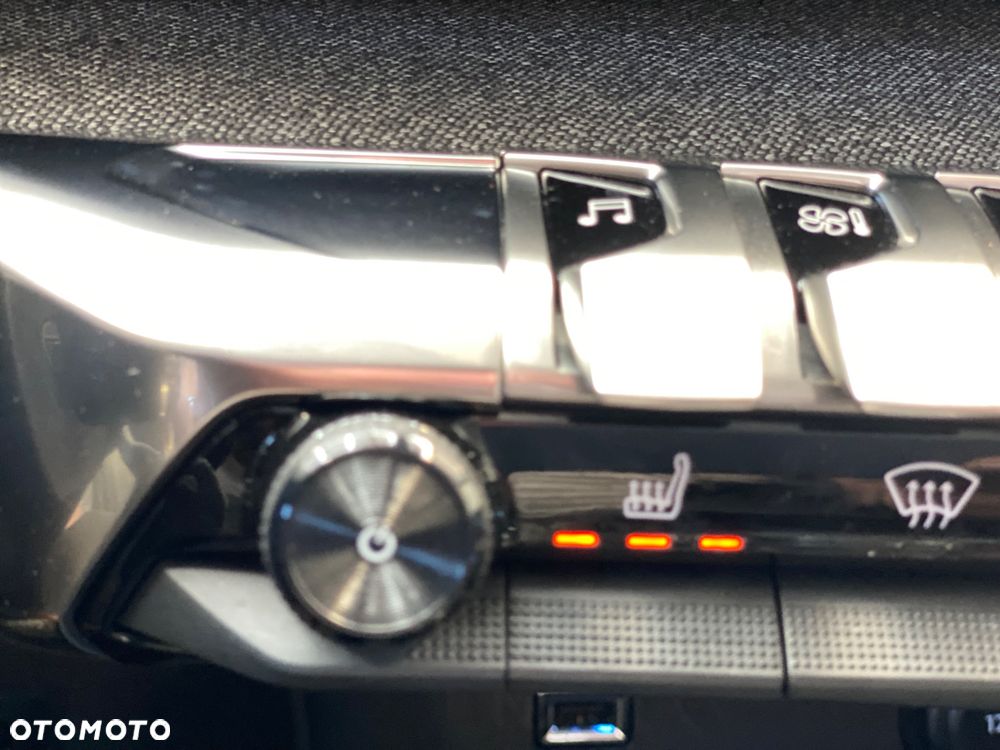 Peugeot 3008 BlueHDi 180 Stop & Start EAT8 Allure - 30