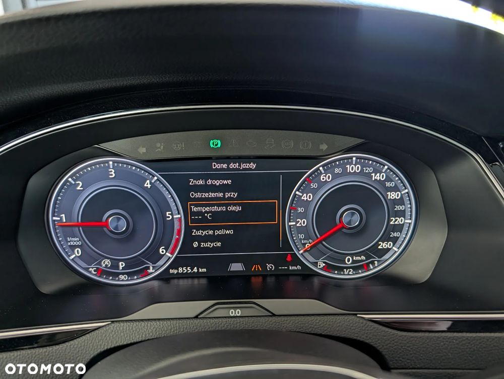 Volkswagen Passat - 30