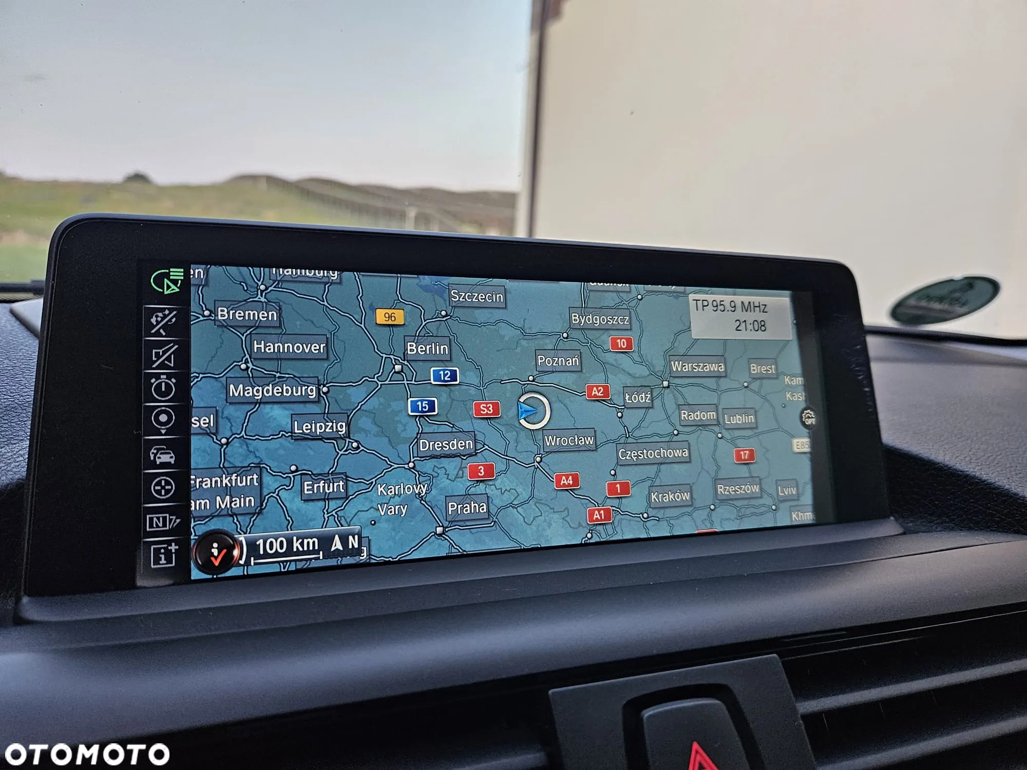 BMW Seria 1 114i - 18