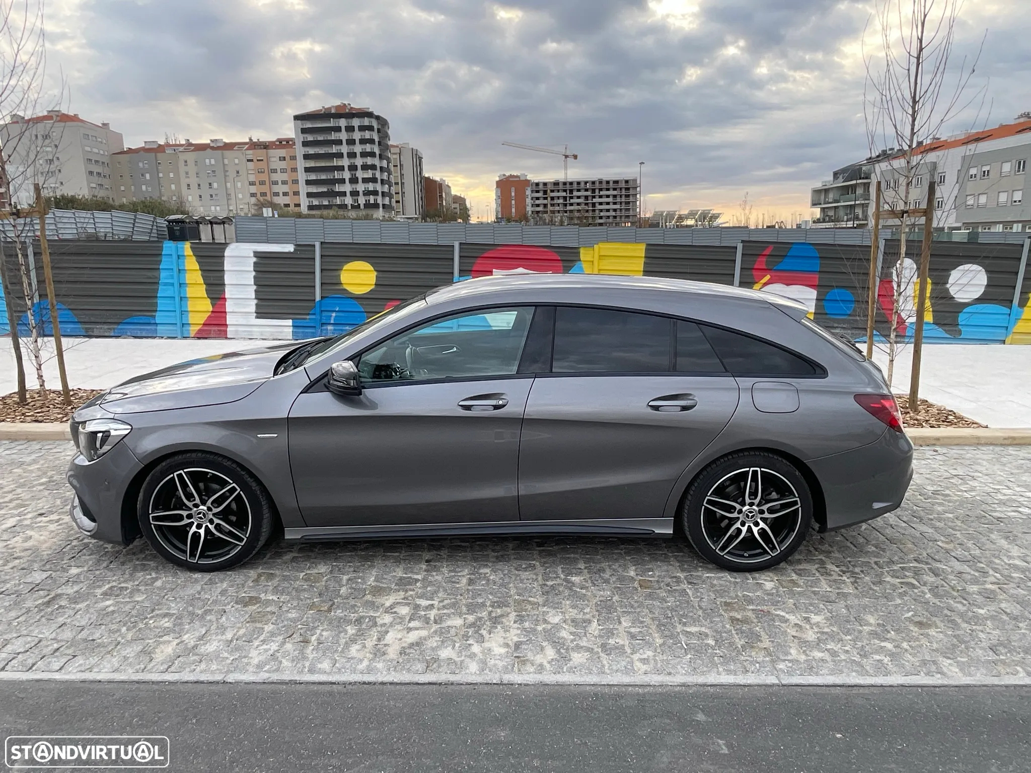 Mercedes-Benz CLA 200 Shooting Brake d 7G-DCT AMG Line - 5