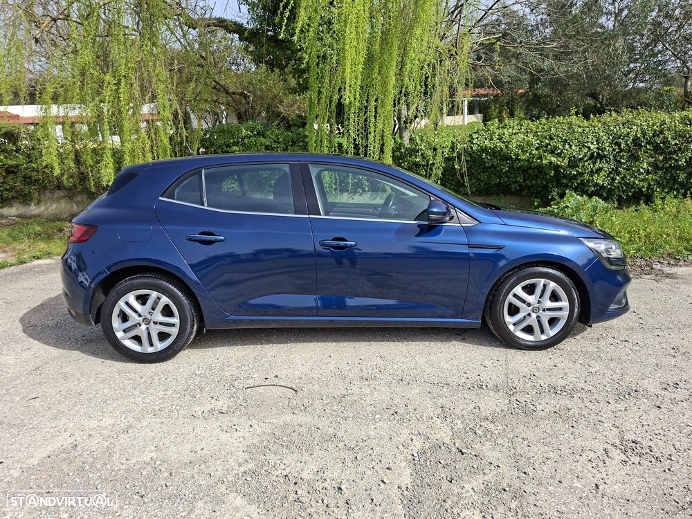 Renault Mégane - 38