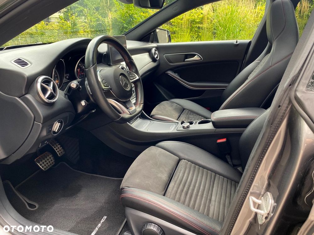 Mercedes-Benz CLA 200 7G-DCT AMG Line - 7