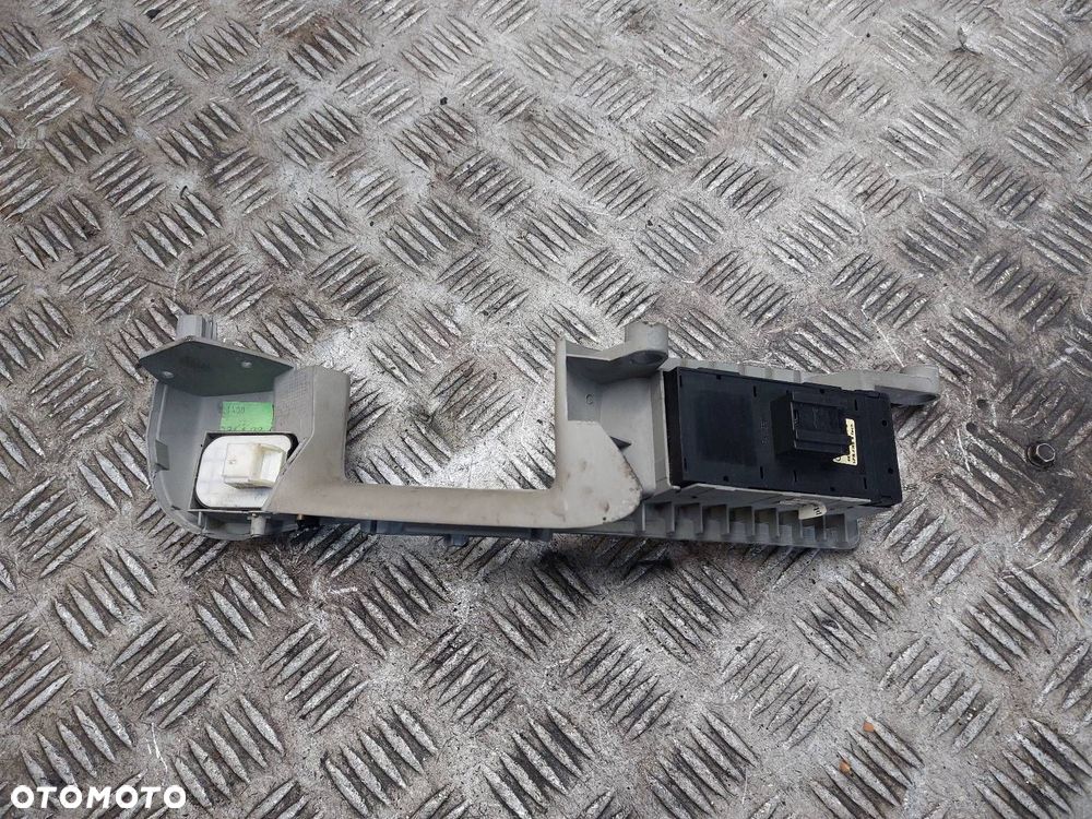 PRZEŁĄCZNIK PANEL SZYB LEWY PRZÓD AUDI A8 D3 4E0959851B 8E0959565A - 4