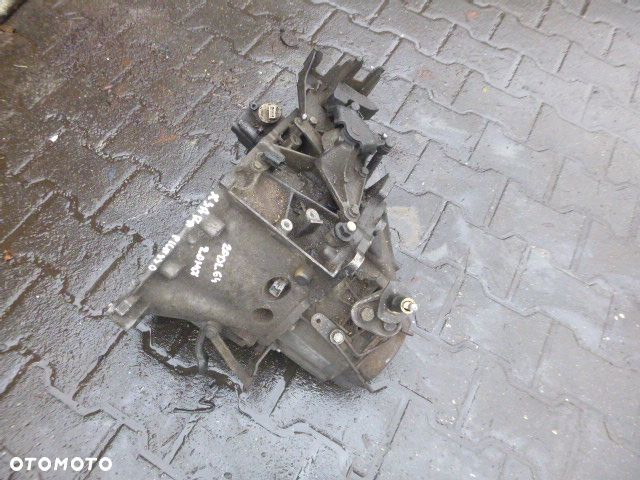 MANUALNA SKRZYNIA BIEGÓW CITROEN XSARA PICASSO 2.0 HDI 20DL64 - 7