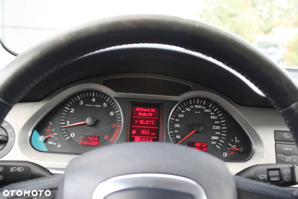 Audi A6 Avant - 29