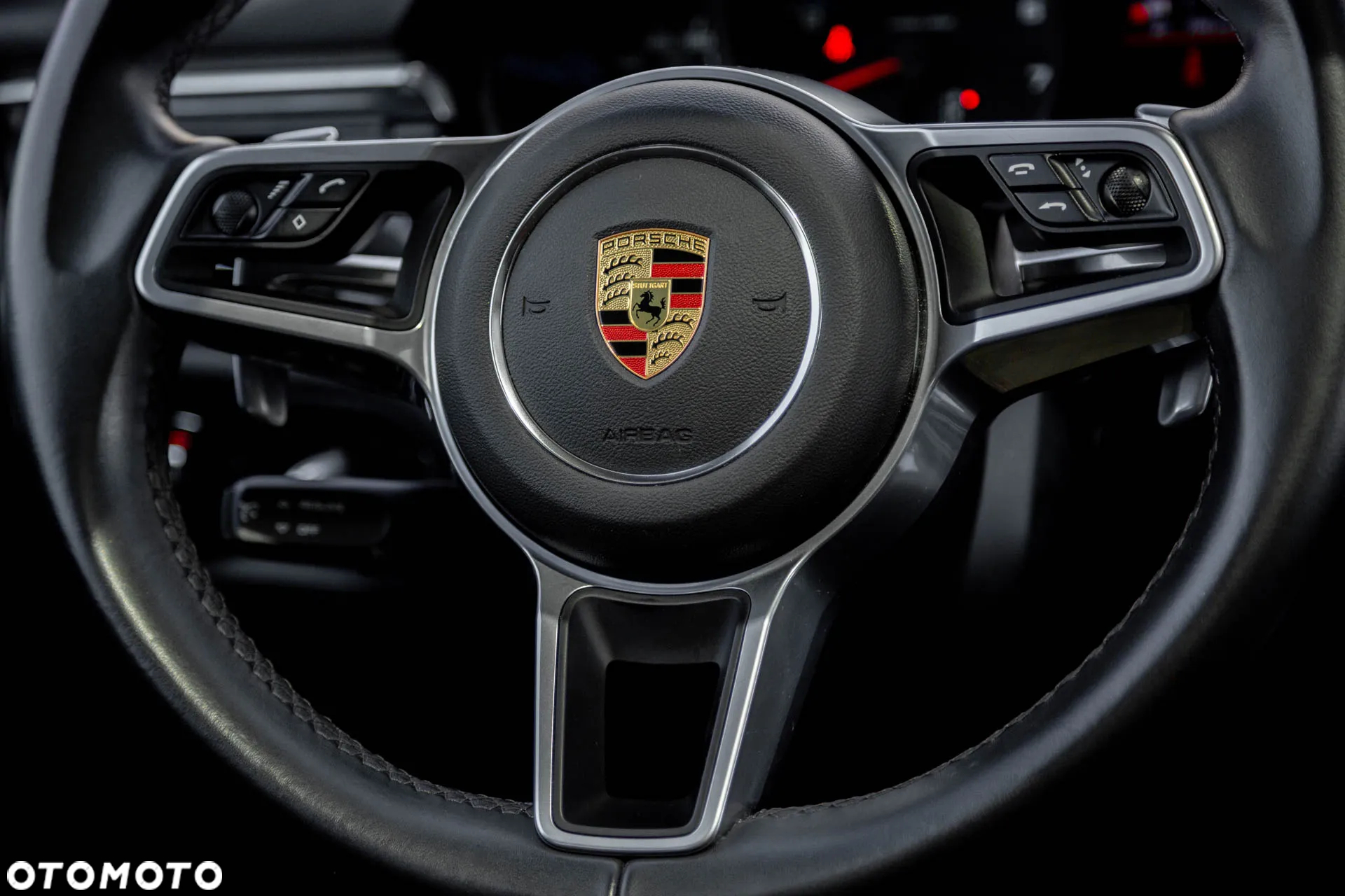 Porsche Macan Standard - 21