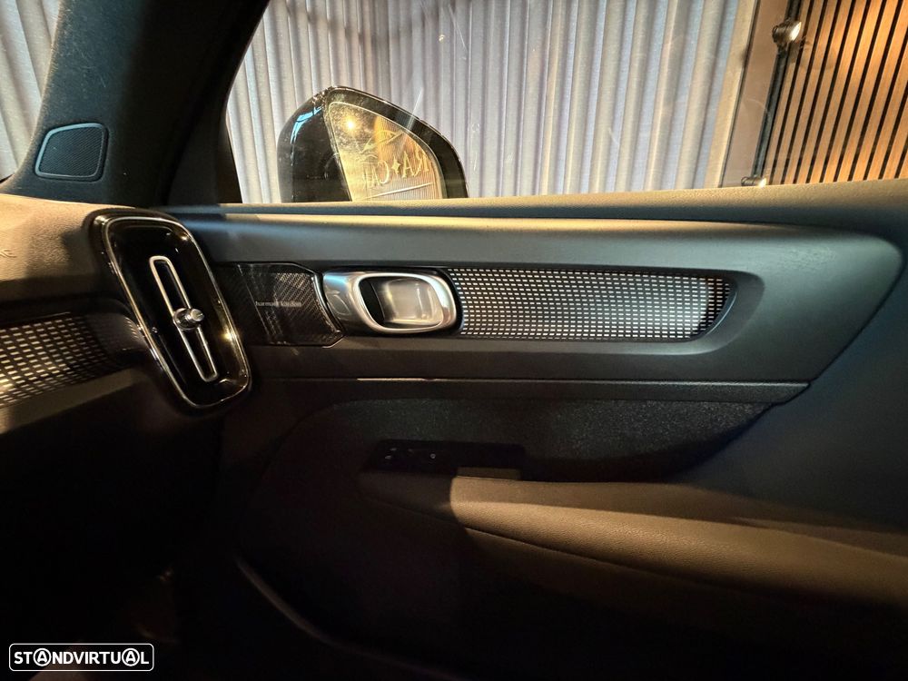 Volvo XC 40 P8 AWD Recharge RDesign - 19