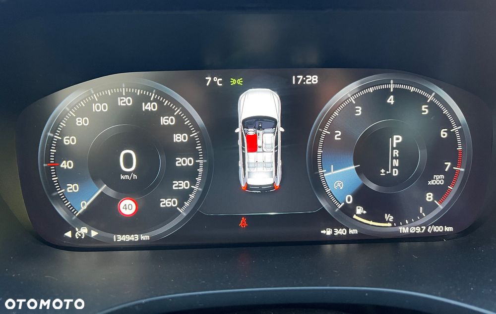 Volvo XC 60 T5 R-Design - 13