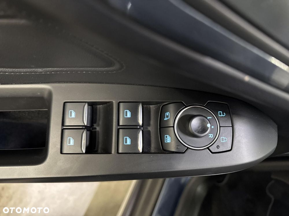 Ford Focus - 22